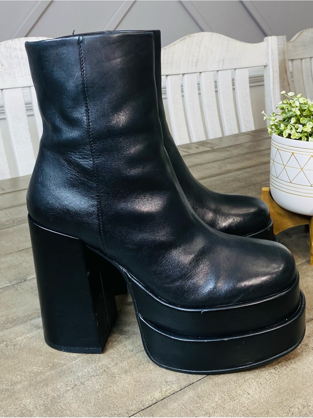 Steve Madden Cobra Black Leather Double Platform Heeled Boots Women's Size 8 - Picture 3 of 9